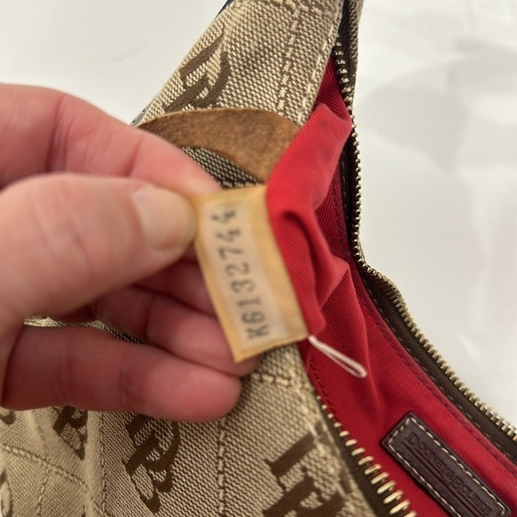 Dooney & Bourke maxi quilt bucket tote Brown - Picture 12 of 16